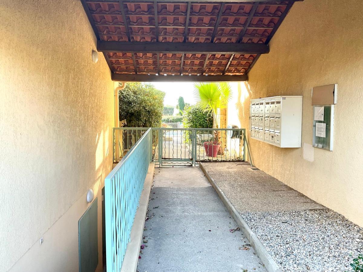 Appartement Sanary Vue Mer Au Calme المظهر الخارجي الصورة