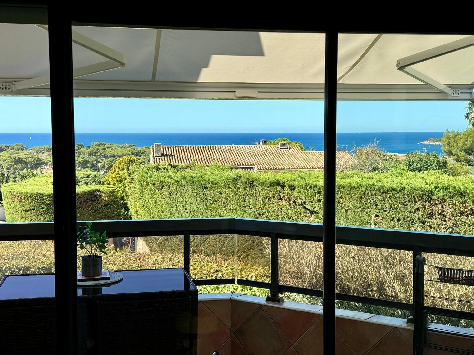 Appartement Sanary Vue Mer Au Calme المظهر الخارجي الصورة